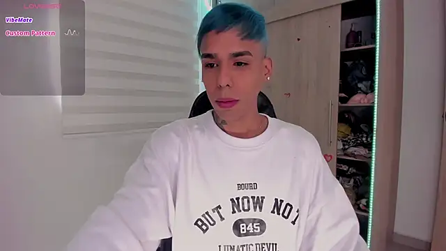 aldrinwhite online show from 02/23/25, 02:46