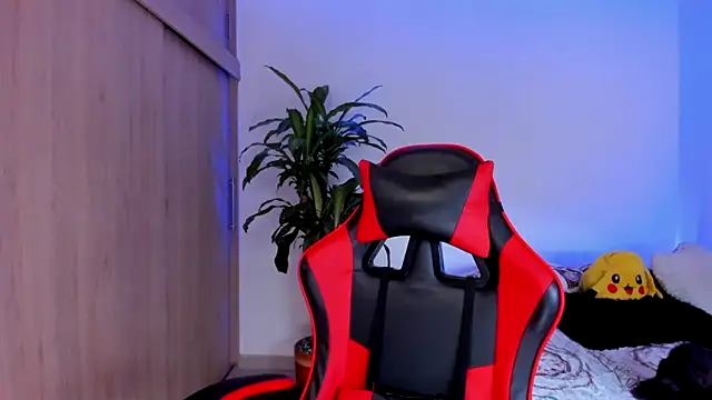 aldrinwhite online show from 03/23/26, 07:51