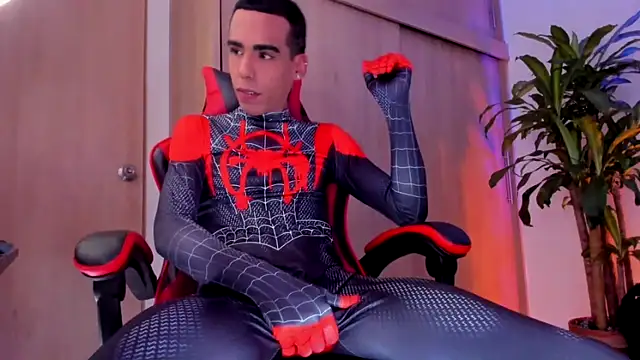 aldrinwhite online show from 03/25/26, 07:09