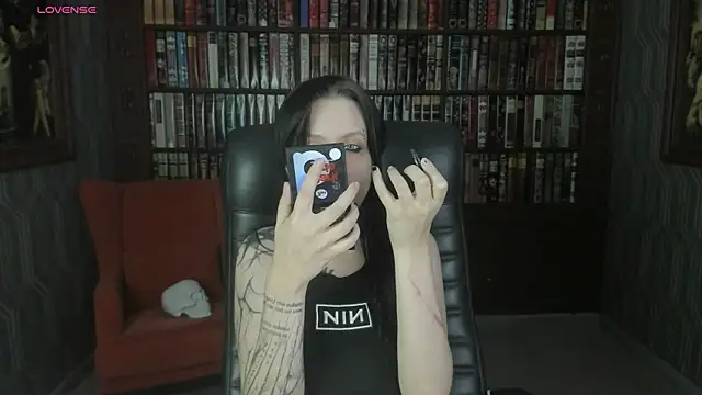 Snapshot of Medusa__Gorgona chatting on 11/05/25, 09:42 Medusa Gorgona online show from 11/05/25, 09:42