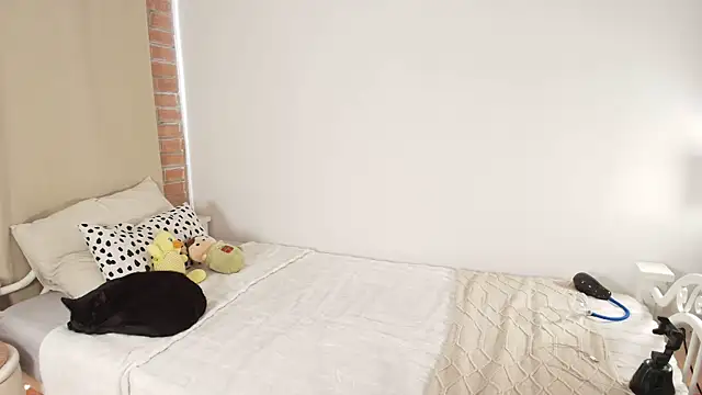 saribelcute online show from 05/15/26, 06:26
