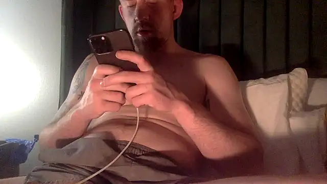 Snapshot of jakespits996 chatting on 11/21/25, 06:45 jakespits996 online show from 11/21/25, 06:45