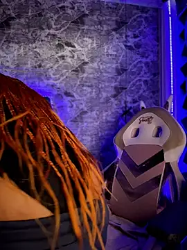 Melany Williams online show from 11/25/25, 01:11