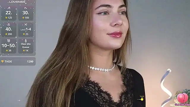 Snapshot of chloi_hes chatting on 11/23/25, 10:26 chloi hes online show from 11/23/25, 10:26