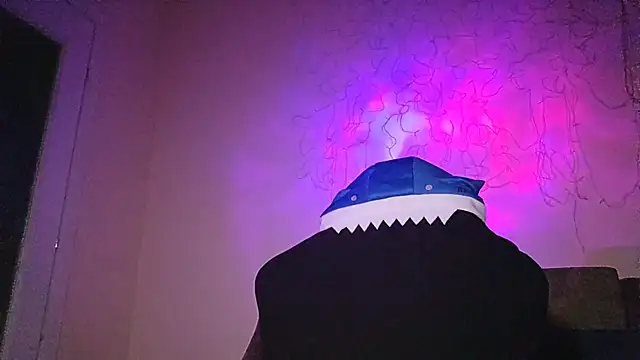 Snapshot of DanaWard chatting on 11/02/25, 09:17 DanaWard online show from 11/02/25, 09:17