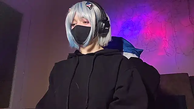 Snapshot of DanaWard chatting on 11/05/25, 08:09 DanaWard online show from 11/05/25, 08:09