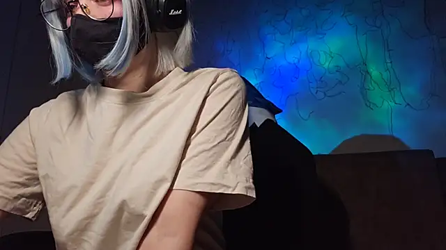 Snapshot of DanaWard chatting on 11/21/25, 09:46 DanaWard online show from 11/21/25, 09:46