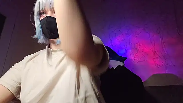 Snapshot of DanaWard chatting on 11/27/25, 10:01 DanaWard online show from 11/27/25, 10:01