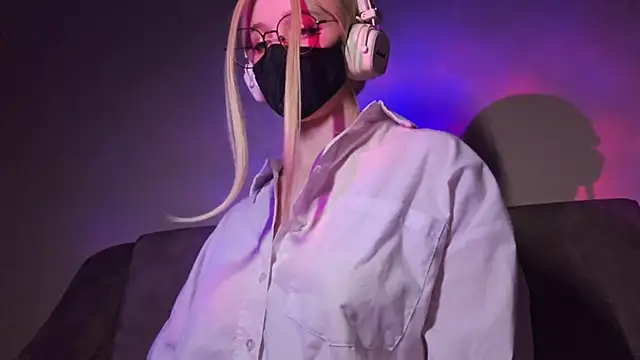 DanaWard online show from 03/30/26, 09:16