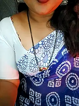 Snapshot of Bangalore_sexy_69 chatting on 02/08/25, 04:25 Bangalore sexy 69 online show from 02/08/25, 04:25