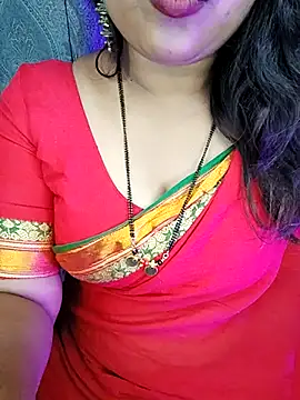 Snapshot of Bangalore_sexy_69 chatting on 02/13/25, 07:42 Bangalore sexy 69 online show from 02/13/25, 07:42