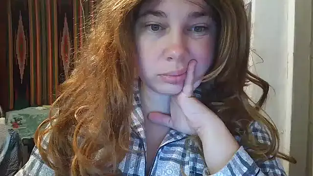 Cora Maro online show from 09/15/25, 10:43