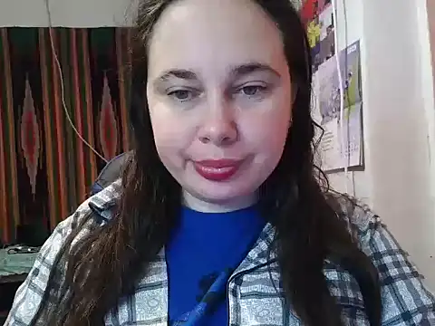 Cora Maro online show from 10/11/25, 02:00