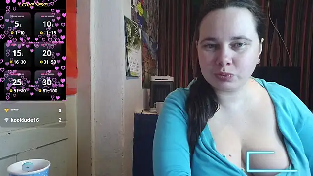 Snapshot of Cora_Maro chatting on 05/14/26, 11:11 Cora Maro online show from 05/14/26, 11:11