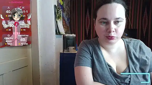 Snapshot of Cora_Maro chatting on 05/29/26, 02:26 Cora Maro online show from 05/29/26, 02:26