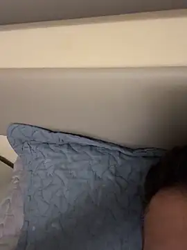 Snapshot of nnobrega chatting on 10/27/25, 10:41 nnobrega online show from 10/27/25, 10:41