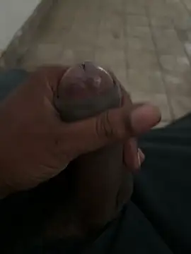 Snapshot of A-mira chatting on 09/16/25, 08:59 A-mira online show from 09/16/25, 08:59