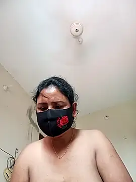 Snapshot of Neha-Roy chatting on 04/22/26, 05:43 Neha-Roy online show from 04/22/26, 05:43