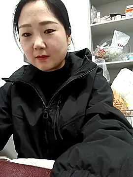 Snapshot of AHL756 chatting on 01/15/25, 12:36 AHL756 online show from 01/15/25, 12:36