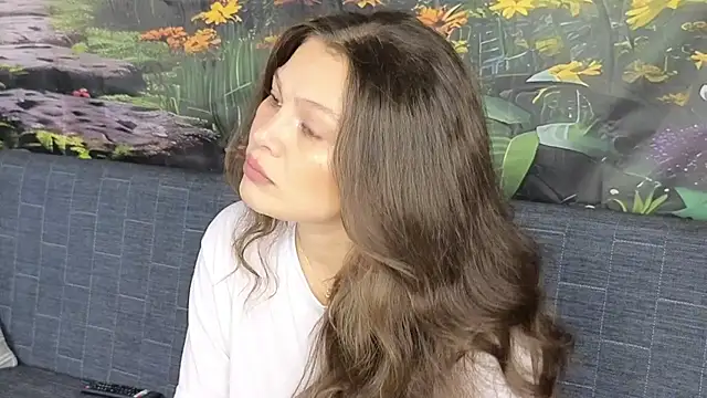 MadameDeFeu online show from 11/04/25, 11:42