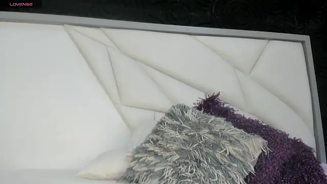 AbigailWilliams  online show from 11/22/25, 11:20