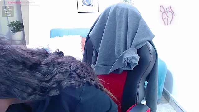 cattalheya online show from 09/12/25, 12:27