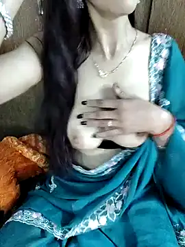 Snapshot of indian_yourshreya69 chatting on 03/04/26, 01:44 indian yourshreya69 online show from 03/04/26, 01:44