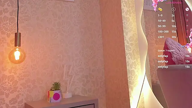 salome-brown online show from 12/19/24, 03:40