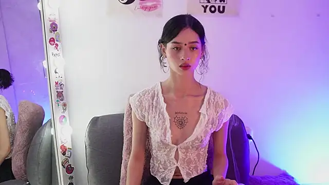 Snapshot of salome-brown chatting on 06/27/26, 12:48 salome-brown online show from 06/27/26, 12:48