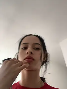 Snapshot of salome-brown chatting on 07/16/26, 07:20 salome-brown online show from 07/16/26, 07:20