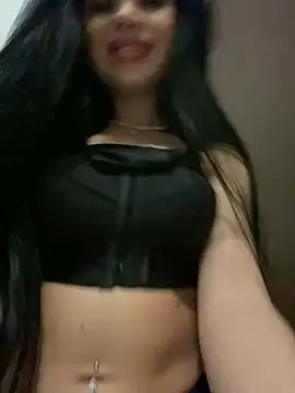 Snapshot of Ameliablack_1 chatting on 12/14/24, 02:12 Ameliablack 1 online show from 12/14/24, 02:12