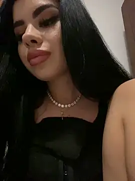 Snapshot of Ameliablack_1 chatting on 12/14/24, 08:51 Ameliablack 1 online show from 12/14/24, 08:51