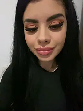 Snapshot of Ameliablack_1 chatting on 12/20/24, 11:58 Ameliablack 1 online show from 12/20/24, 11:58