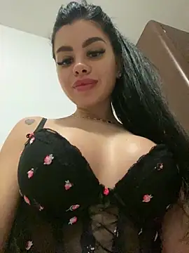 Snapshot of Ameliablack_1 chatting on 01/25/25, 03:30 Ameliablack 1 online show from 01/25/25, 03:30