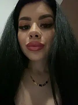 Snapshot of Ameliablack_1 chatting on 01/31/25, 05:10 Ameliablack 1 online show from 01/31/25, 05:10