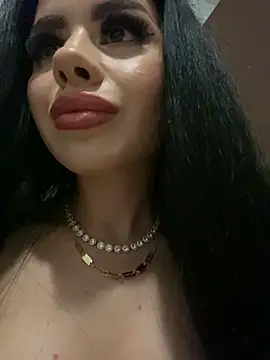 Snapshot of Ameliablack_1 chatting on 02/04/25, 08:59 Ameliablack 1 online show from 02/04/25, 08:59