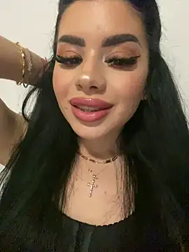 Snapshot of Ameliablack_1 chatting on 02/08/25, 05:18 Ameliablack 1 online show from 02/08/25, 05:18