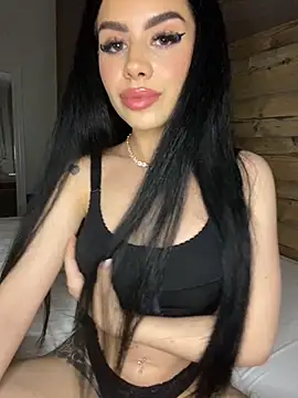 Snapshot of Ameliablack_1 chatting on 12/01/25, 01:43 Ameliablack 1 online show from 12/01/25, 01:43