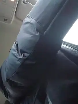 Snapshot of openlegsforyou chatting on 04/02/26, 05:27 openlegsforyou online show from 04/02/26, 05:27