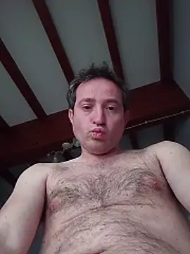 Snapshot of openlegsforyou chatting on 04/17/26, 07:55 openlegsforyou online show from 04/17/26, 07:55