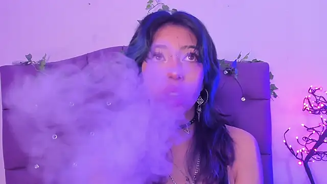 Nyx nayla online show from 12/09/24, 12:19