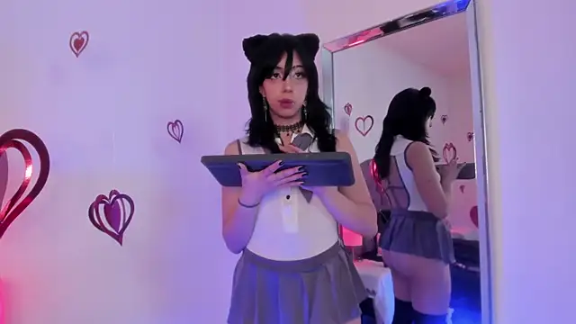 Nyx nayla online show from 02/20/25, 04:39