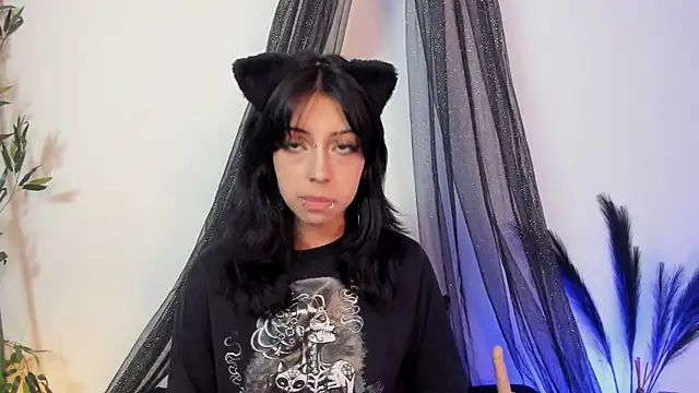 Nyx nayla online show from 03/22/25, 04:03