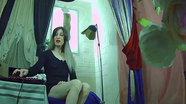 Mary Loon online show from 01/07/26, 01:24