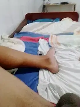 Leovmli online show from 09/13/25, 08:19