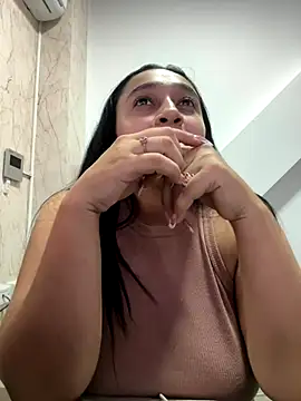 cata megan online show from 12/03/24, 07:32