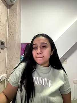 cata megan online show from 12/05/24, 06:43