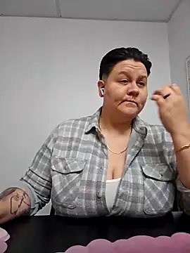 DevilDahm online show from 12/31/24, 10:12