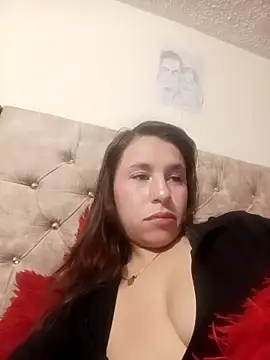 Snapshot of RubyEmerald chatting on 04/10/26, 03:56 RubyEmerald online show from 04/10/26, 03:56