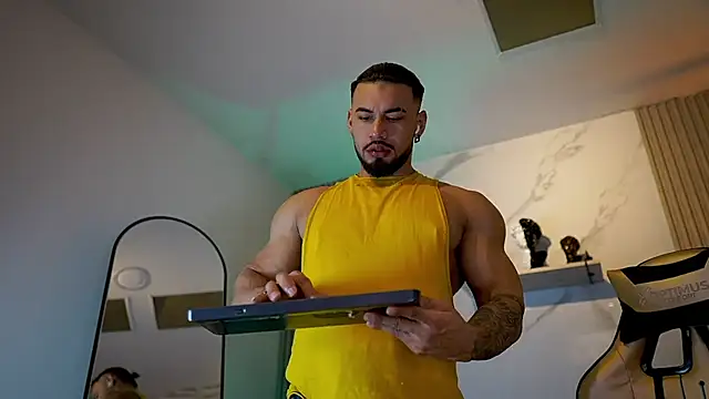 jaxon colton online show from 10/03/25, 01:13